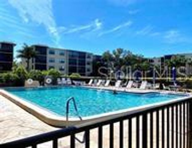 315 30 AVENUE W B201, Bradenton, FL 34205