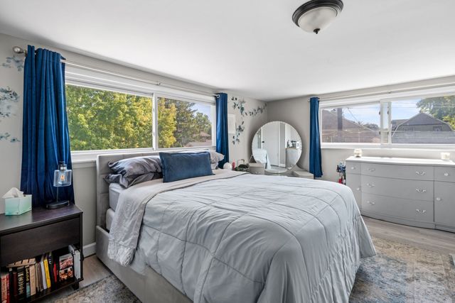 4333 Blanchan Avenue, Brookfield, IL 60513