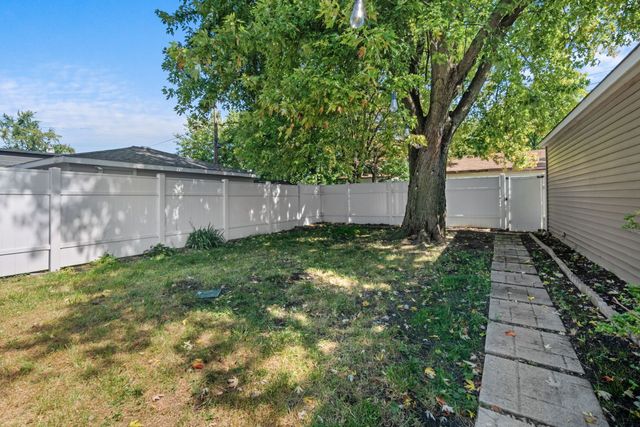 4333 Blanchan Avenue, Brookfield, IL 60513