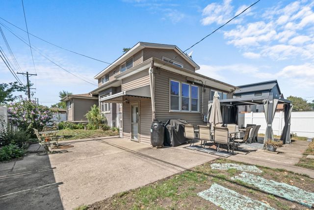 4333 Blanchan Avenue, Brookfield, IL 60513