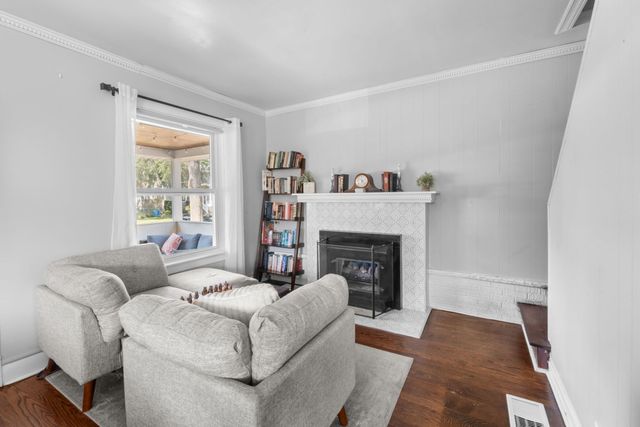 4333 Blanchan Avenue, Brookfield, IL 60513