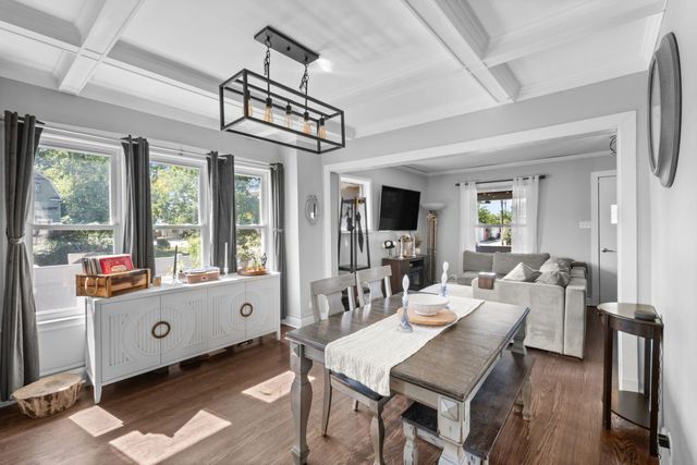 4333 Blanchan Avenue, Brookfield, IL 60513