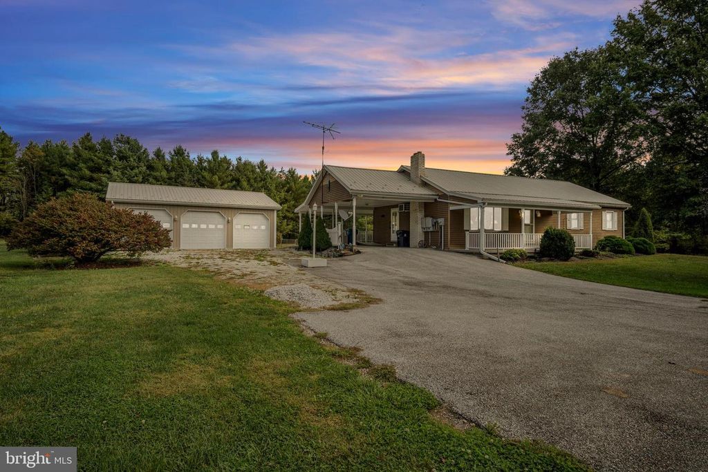 835 BENDERSVILLE WENKSVILL RD, Aspers, PA 17304