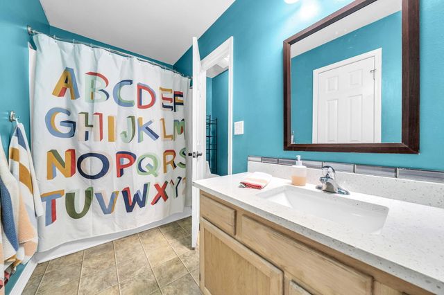 1059 Windmill Drive, Fort Walton Beach, FL 32547