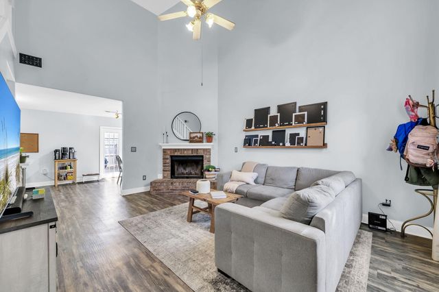 1059 Windmill Drive, Fort Walton Beach, FL 32547