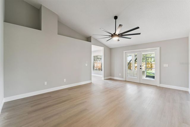 564 CHULA WOODS COURT, Chuluota, FL 32766