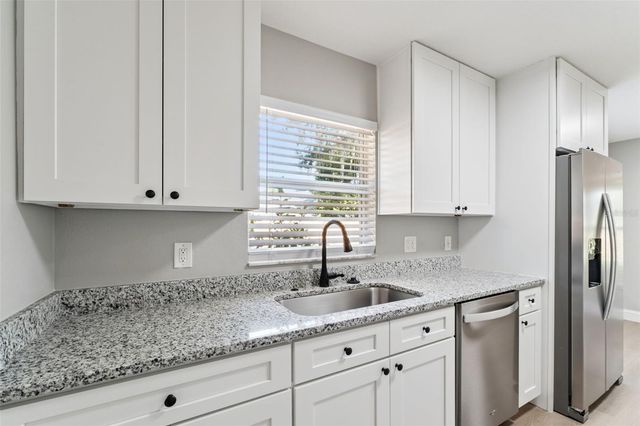 564 CHULA WOODS COURT, Chuluota, FL 32766