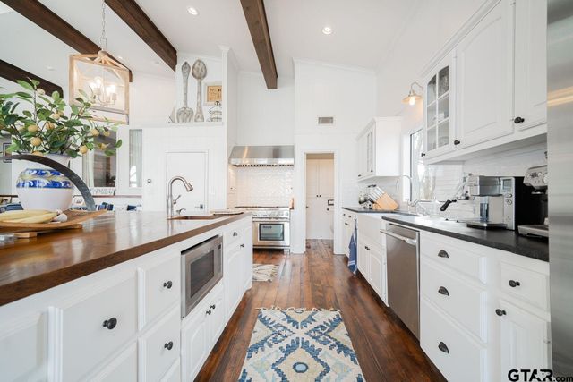 1010 Mark Circle, Scroggins, TX 75480