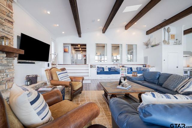 1010 Mark Circle, Scroggins, TX 75480