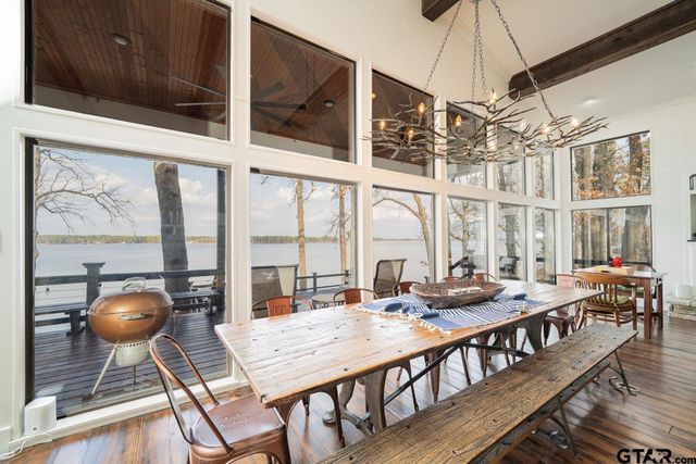 1010 Mark Circle, Scroggins, TX 75480