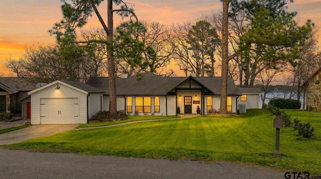 1010 Mark Circle, Scroggins, TX 75480