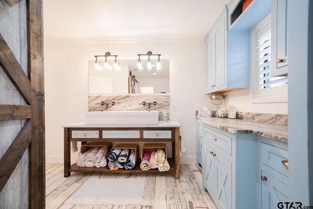 1010 Mark Circle, Scroggins, TX 75480