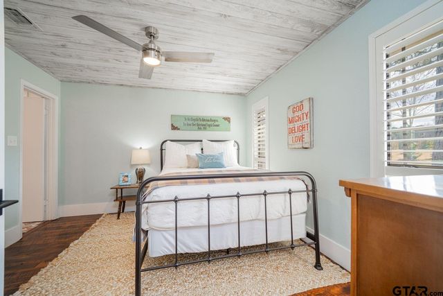 1010 Mark Circle, Scroggins, TX 75480