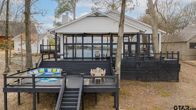 1010 Mark Circle, Scroggins, TX 75480