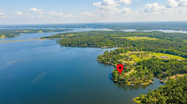 1010 Mark Circle, Scroggins, TX 75480