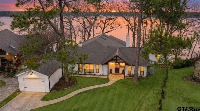 1010 Mark Circle, Scroggins, TX 75480