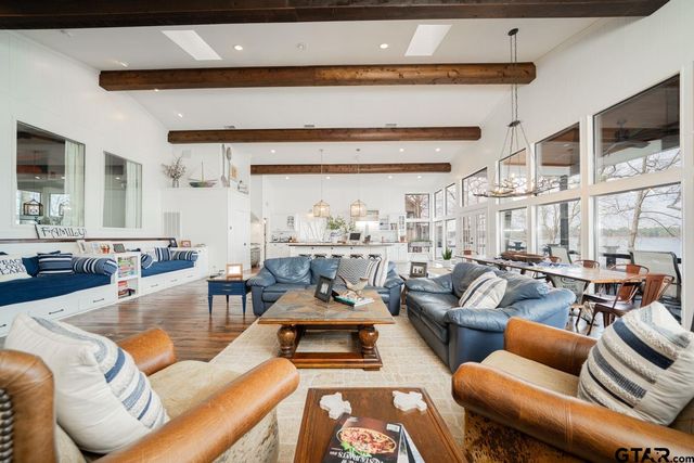 1010 Mark Circle, Scroggins, TX 75480