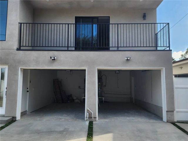 9033 Lindley Avenue, Northridge, CA 91325
