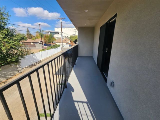9033 Lindley Avenue, Northridge, CA 91325
