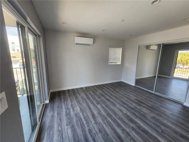 9033 Lindley Avenue, Northridge, CA 91325