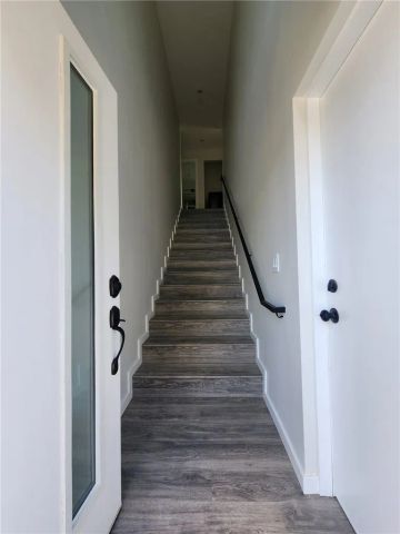 9033 Lindley Avenue, Northridge, CA 91325