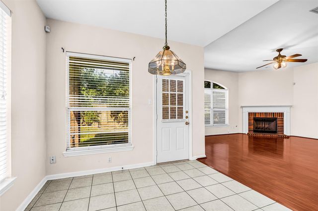 9502 Bending Willow Lane, Houston, TX 77064