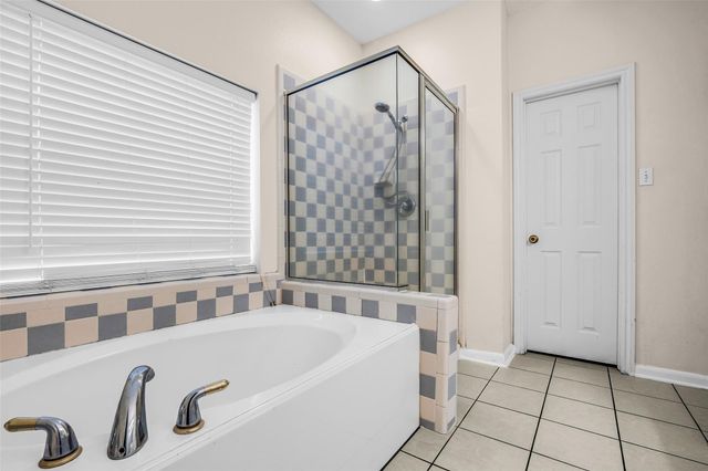 9502 Bending Willow Lane, Houston, TX 77064