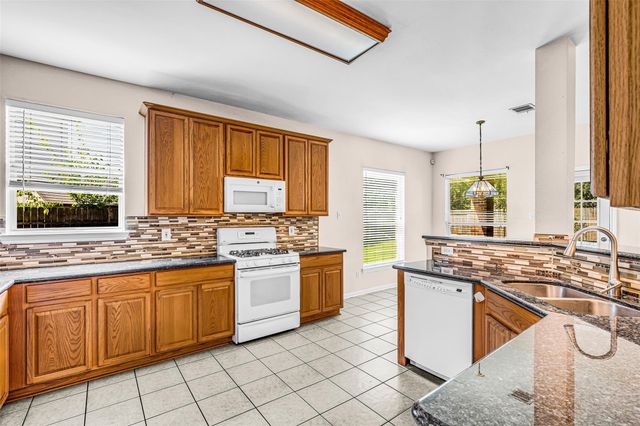 9502 Bending Willow Lane, Houston, TX 77064