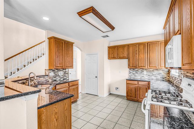 9502 Bending Willow Lane, Houston, TX 77064