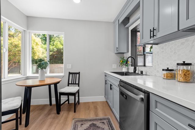 3004 Leta Ln, Sacramento, CA 95821