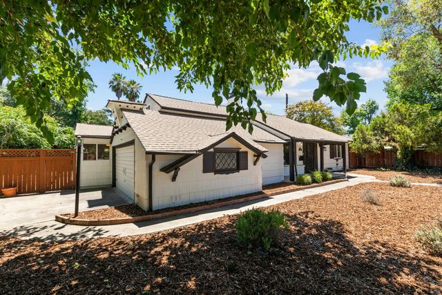 3004 Leta Ln, Sacramento, CA 95821