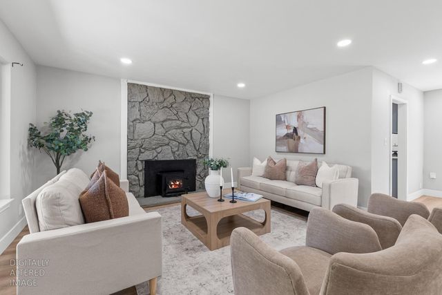 3004 Leta Ln, Sacramento, CA 95821