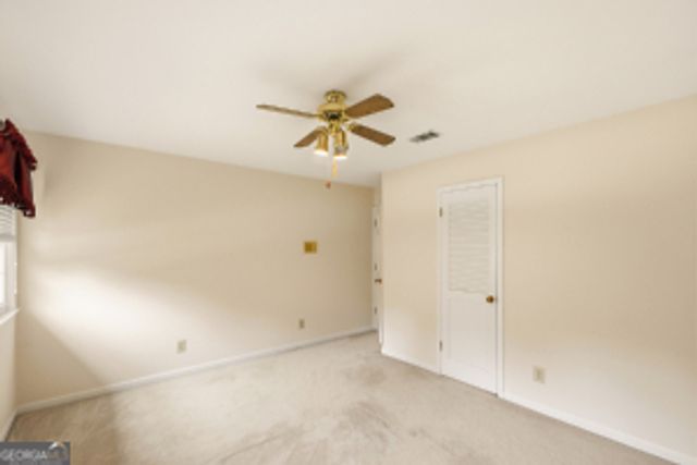 2355 N Peachtree Way, Dunwoody, GA 30338