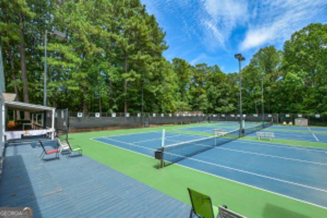 2355 N Peachtree Way, Dunwoody, GA 30338