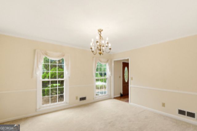 2355 N Peachtree Way, Dunwoody, GA 30338