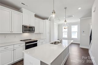 2013 Clarksdale Drive 38, Charlotte, NC 28206