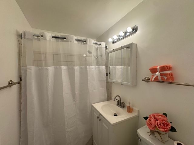 7337 S SOUTH SHORE Drive 726, Chicago, IL 60649