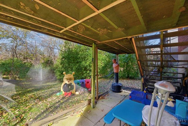 2824 Montana Avenue, Cincinnati, OH 45211