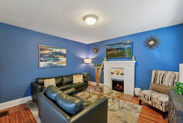 2824 Montana Avenue, Cincinnati, OH 45211