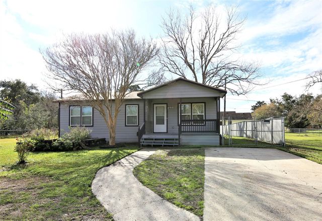 6611 Wayne Johnson Avenue, Hitchcock, TX 77563