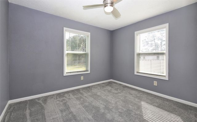 6611 Wayne Johnson Avenue, Hitchcock, TX 77563
