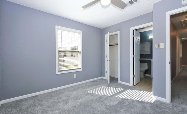 6611 Wayne Johnson Avenue, Hitchcock, TX 77563