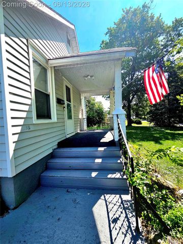 675 E Beverly Avenue, Pontiac, MI 48340