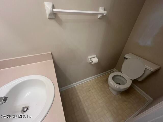 4643 BARNES Road, Jacksonville, FL 32207
