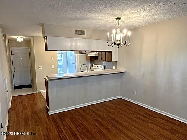 4643 BARNES Road, Jacksonville, FL 32207