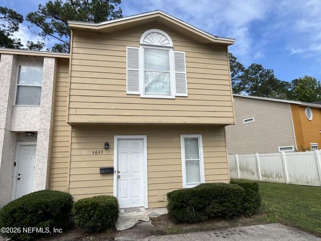 4643 BARNES Road, Jacksonville, FL 32207