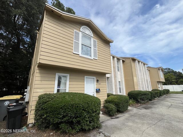 4643 BARNES Road, Jacksonville, FL 32207