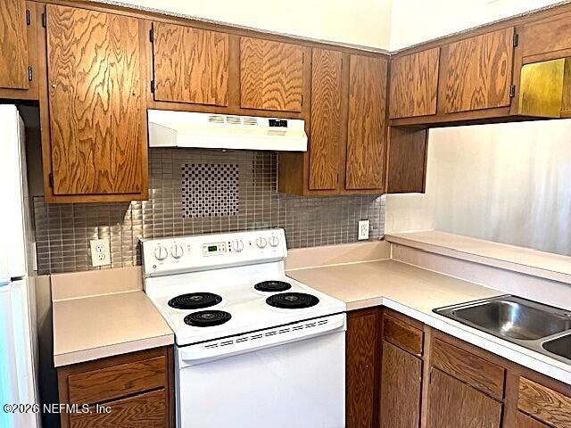 4643 BARNES Road, Jacksonville, FL 32207