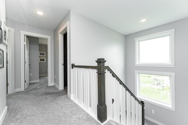 927 Southwell Enclave NE, Byron, MN 55920