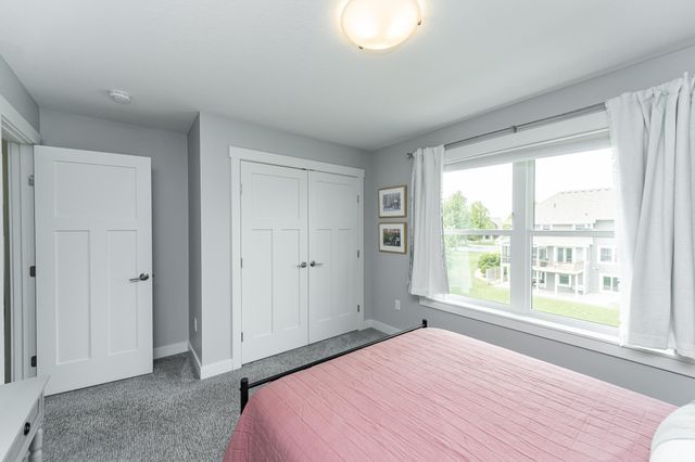 927 Southwell Enclave NE, Byron, MN 55920